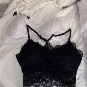 2 bralettes